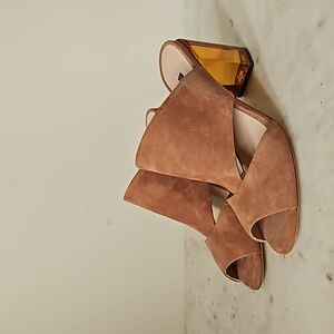 STUART WEITZMAN: tan suede block lucite heels